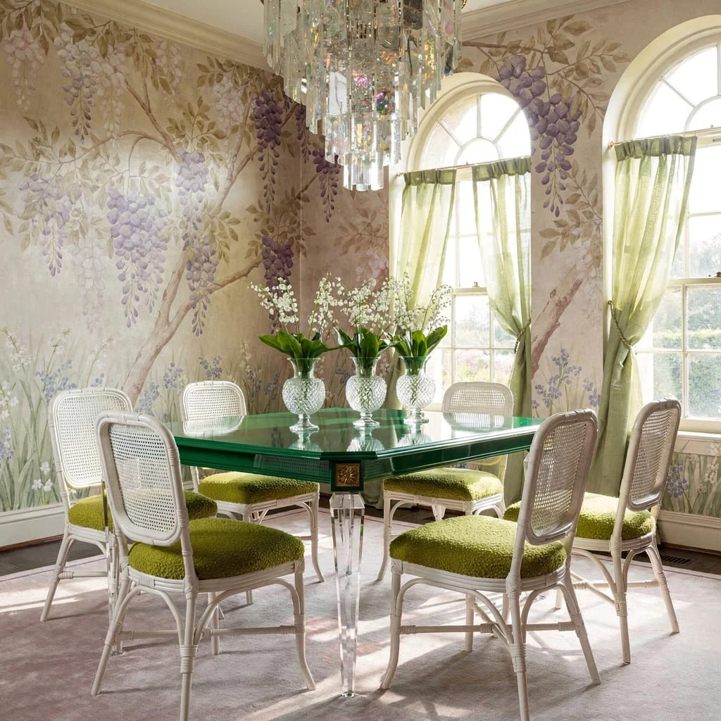 Make It Extra: Wisteria Drama and Emerald Tables