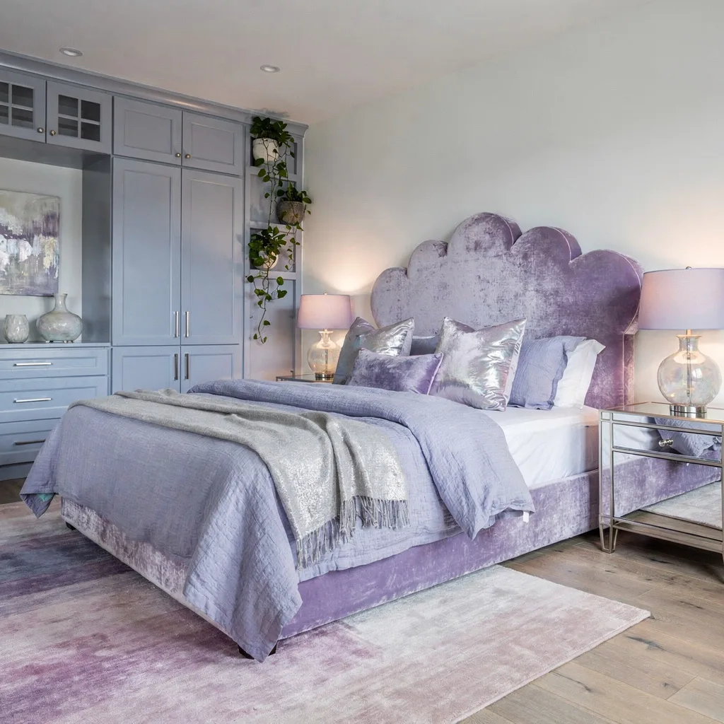 Lilac Cloud Bedroom: Where Dreams Look Good