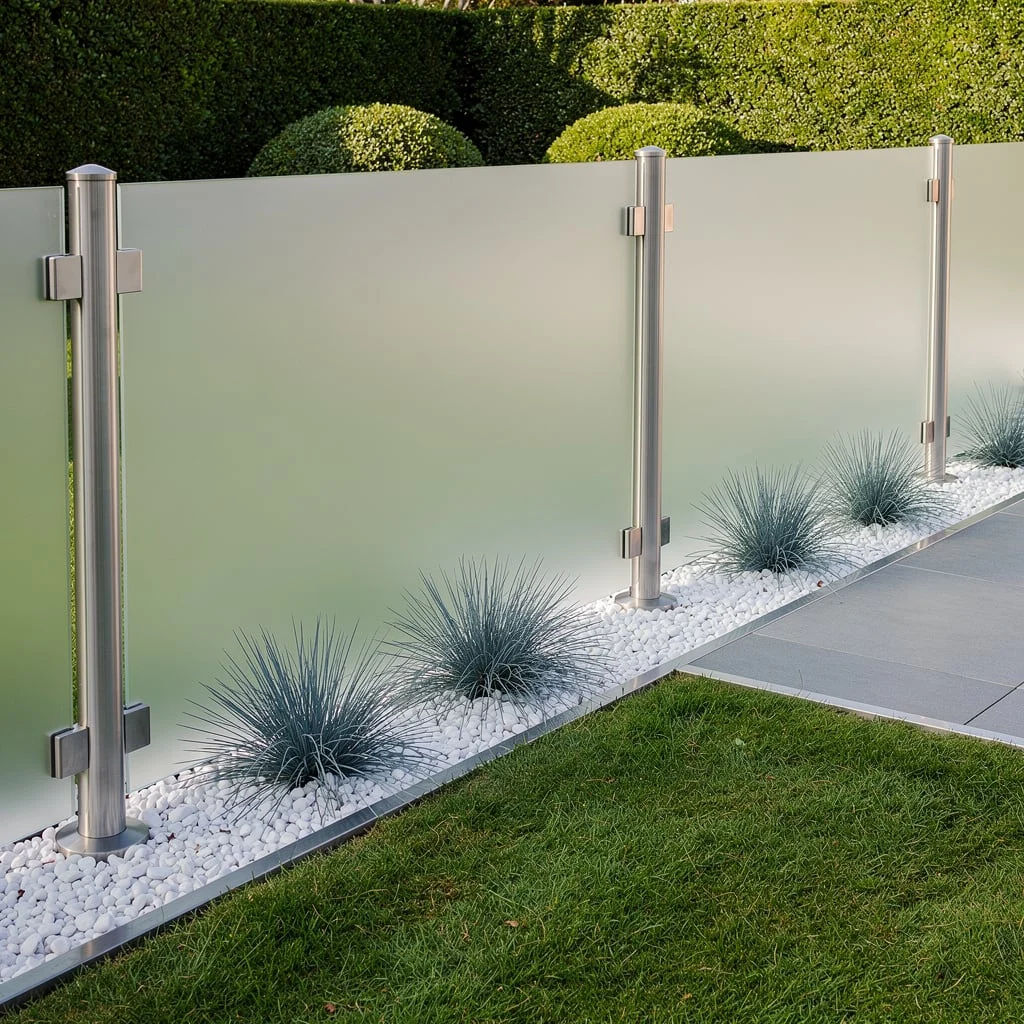 Gallery Goals: Frosted Glass Is Next-Level Privacy