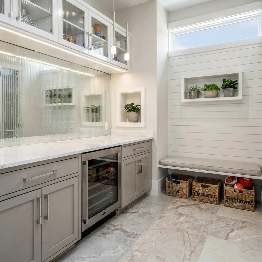 Glossy White Bragging Rights: High Shine, High Impact