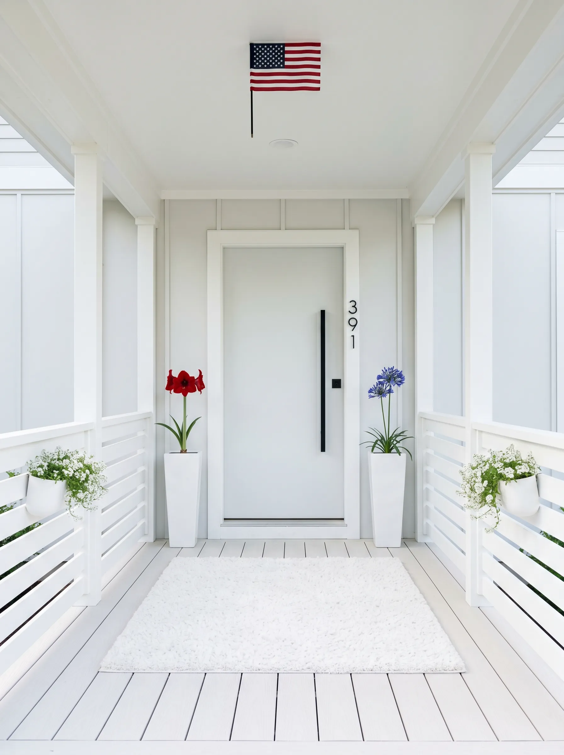 The All-White Modern Porch That Lets Two Flowers Do Everything